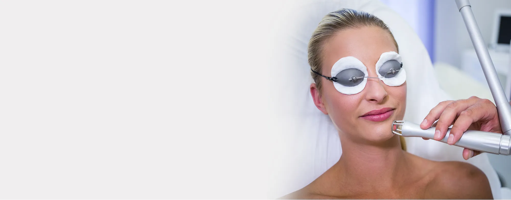 The image shows a website for Dermatrix, a clinic offering Fractional CO2 Laser Treatment for skin rejuvenation 2000x785